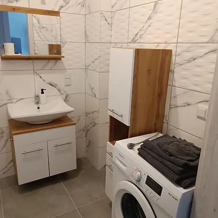 Jagielly Park Apartment